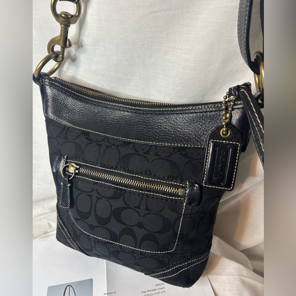 Coach Vintage 2006 Y2K Signature Crossbody/Shoulder Bag/Blk/Leather/Canvas W/COA